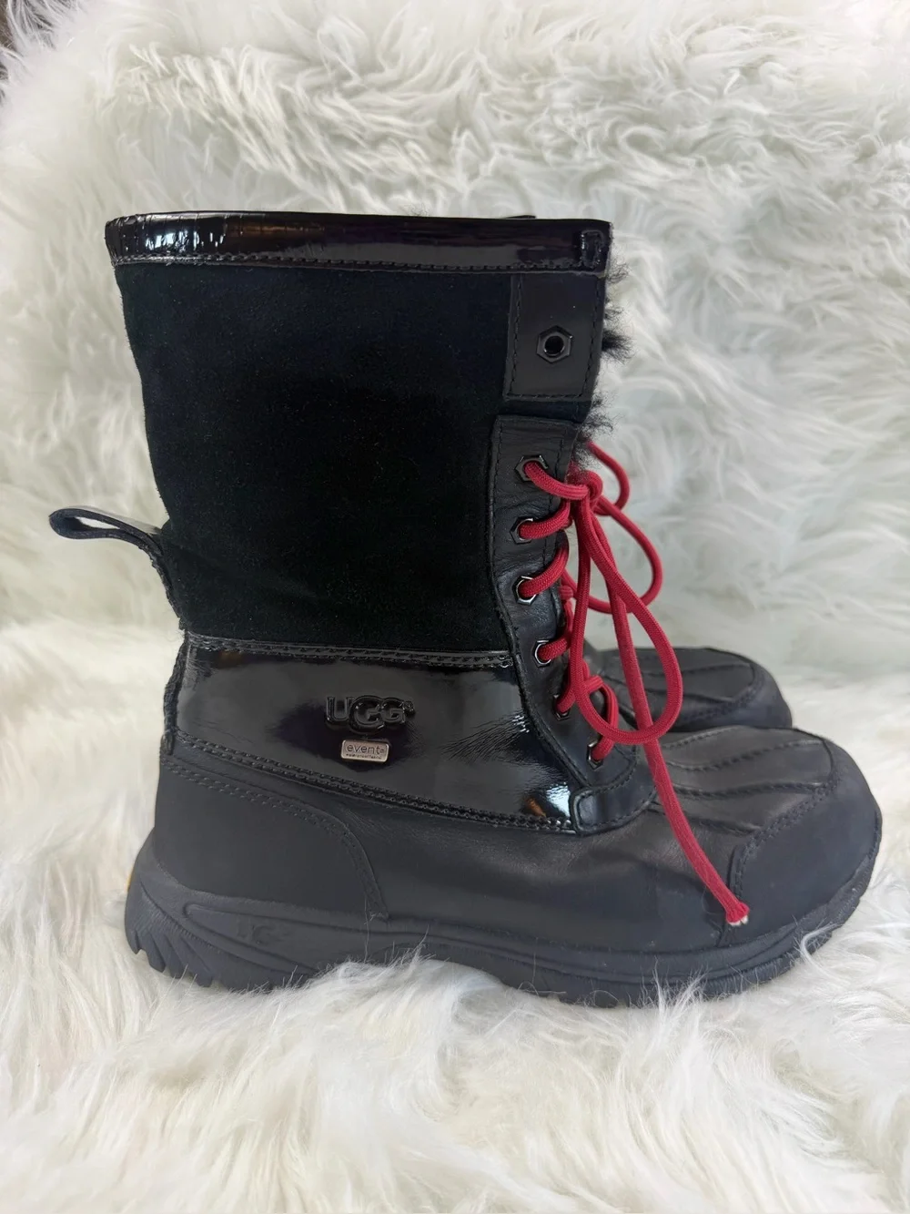 UGG Butte Waterproof Leather Winter Snow Boots Men’s 8 Women’s 9.5 Unisex
